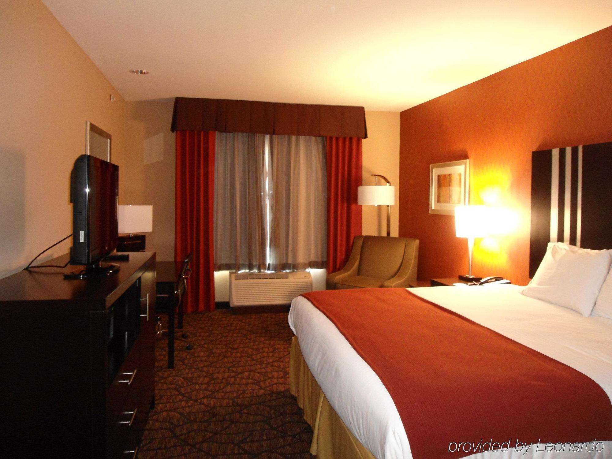 Holiday Inn Express And Suites Alpine By Ihg Quarto foto